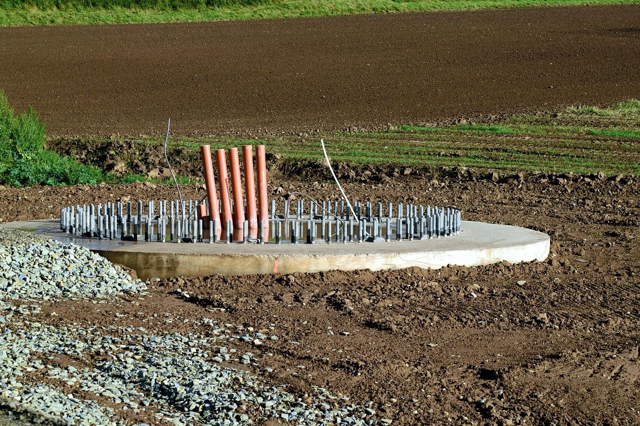 Pourquoi faut-il impérativement imperméabiliser les fondations d'une maison ? solutions professionnelles d'étanchéité des fondations pour protéger votre bâtiment contre l'humidité et les infiltrations d'eau.