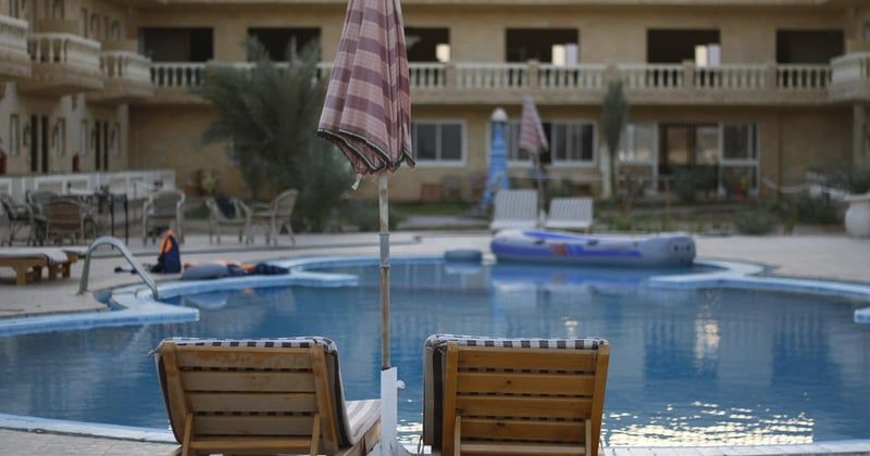 Sécuriser votre hôtel : comment choisir le coffre-fort idéal pour les clients