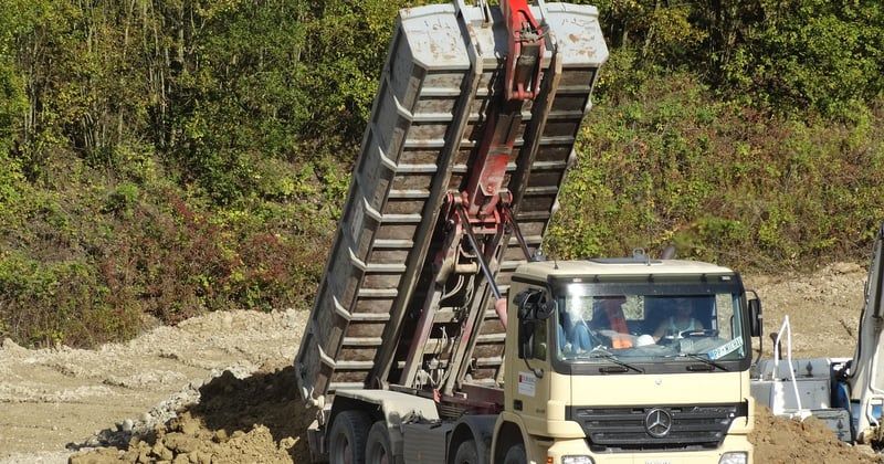 Tombereau : le guide complet pour bien le choisir et l'utiliser